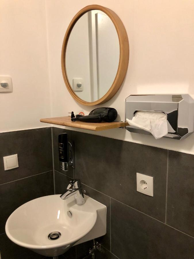 Sandmann Boutique Hostel Hotel Hamburg-Harburg Exteriör bild